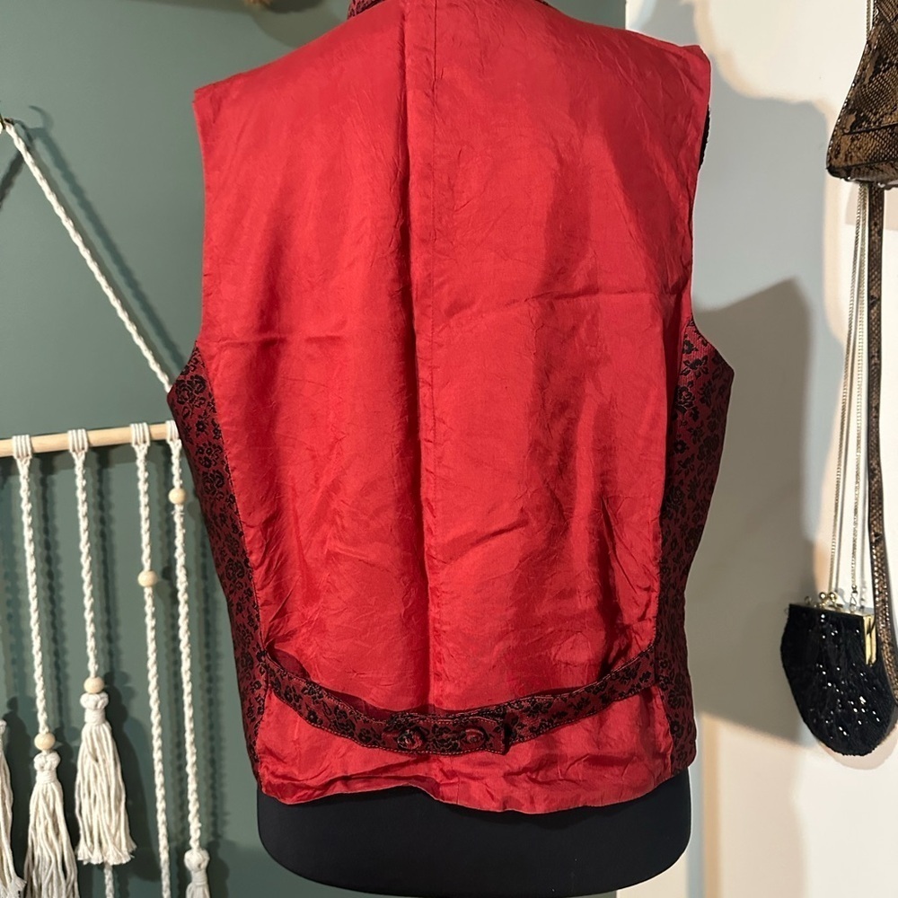 Vintage Liz Claiborne Red and Black Patterned Vest Size 14 - Picture 4 of 4